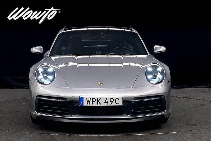 Begagnad Porsche 911 Carrera 4S 451 HK (331 kW) 2020 Silver Sportkupé