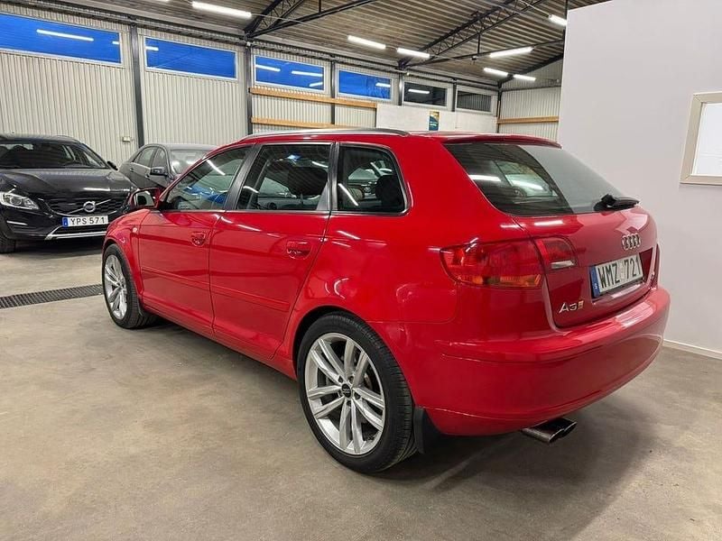 Begagnad Audi A3 250 HK (183 kW) 2005 Röd Sedan