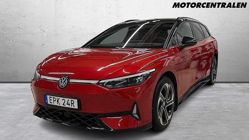 Röd Begagnad 2024 VW ID.7 GTX Kombi | 599 000 kr (Lite dyr) - Bild 1/2