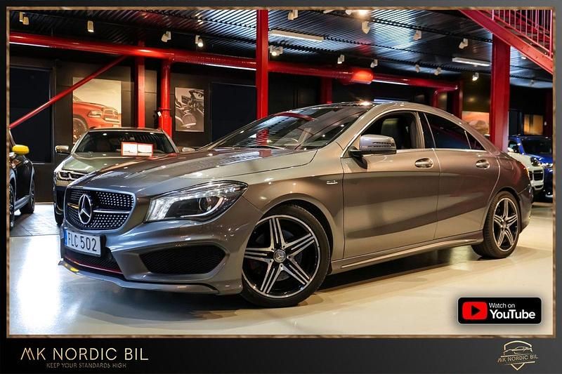 Mörkgrå Begagnad 2014 Mercedes CLA250 AMG Sedan | 199 000 kr (Marknadspris) - Bild 1/4