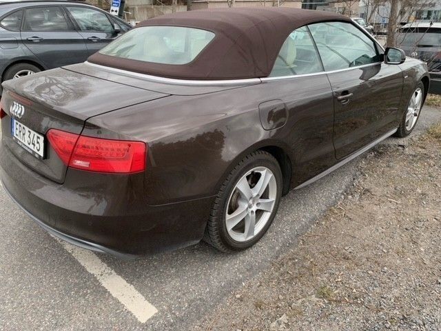 Brun Begagnad 2015 Audi A5 Cabriolet Proline Cab | 174 900 kr - Bild 1/4