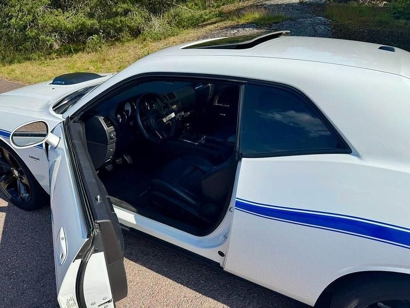 Begagnad Dodge Challenger Limited 381 HK (280 kW) 2014 Vit Sportkupé