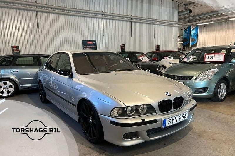 Begagnad BMW 530 M Sport 232 HK (170 kW) 2002 Ljusgrå (grå) Sedan