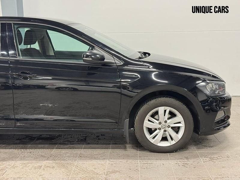 Begagnad VW Polo 95 HK (69 kW) 2018 Svart Halvkombi