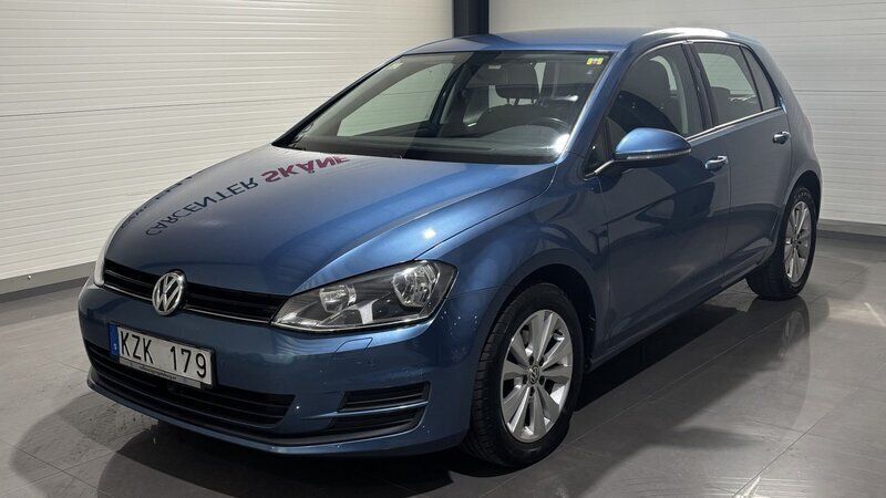 Blå Begagnad 2013 VW Golf VII Halvkombi | 84 900 kr (Marknadspris) - Bild 1/4