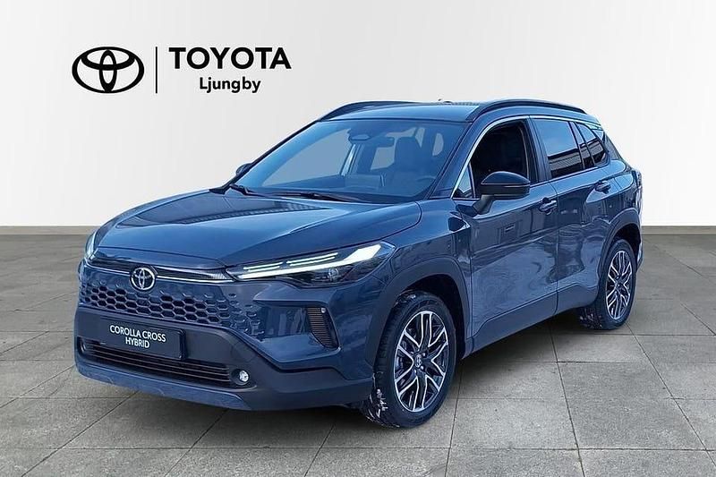 Ny Toyota Corolla Cross Executive 200 HK (147 kW) 2025 Silver SUV