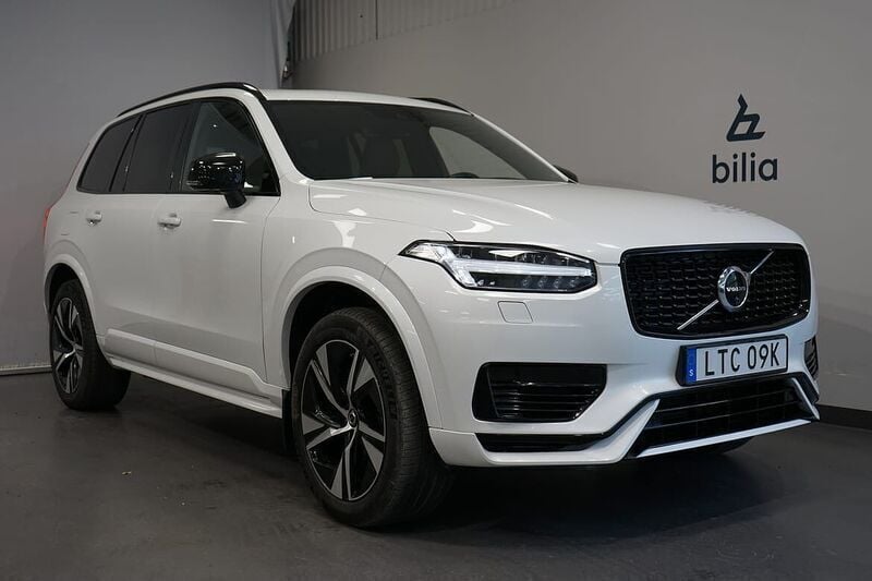 Vit Begagnad 2022 Volvo XC90 R-Design SUV | 599 900 kr (Marknadspris) - Bild 1/3