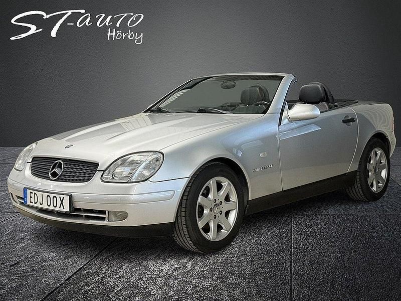 Silver Begagnad 1996 Mercedes SLK230 Cab | 69 900 kr - Bild 1/4