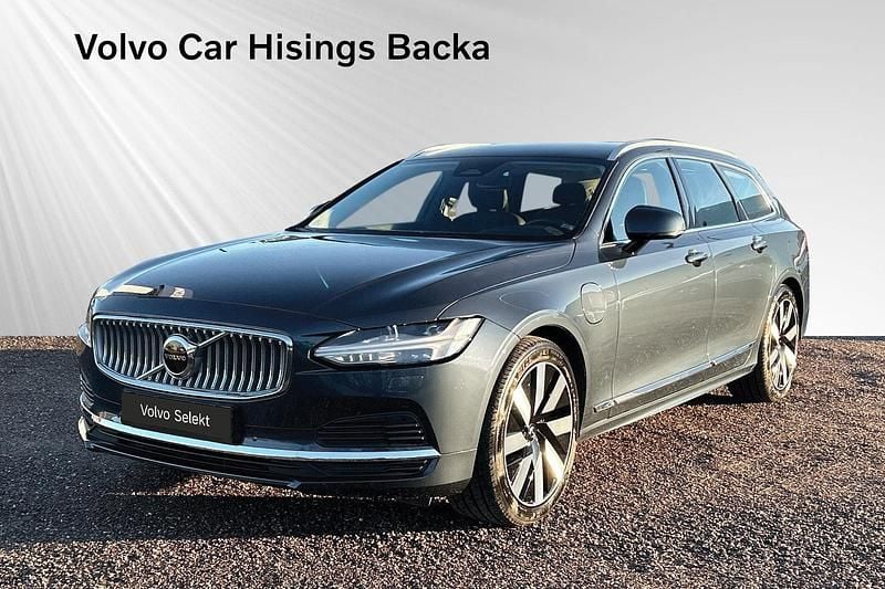 Begagnad Volvo V90 Core 350 HK (257 kW) 2024 Blå Kombi