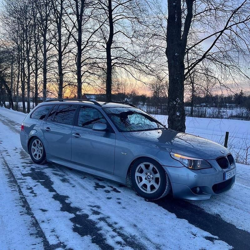 Begagnad BMW 523 177 HK (130 kW) 2006 Kombi