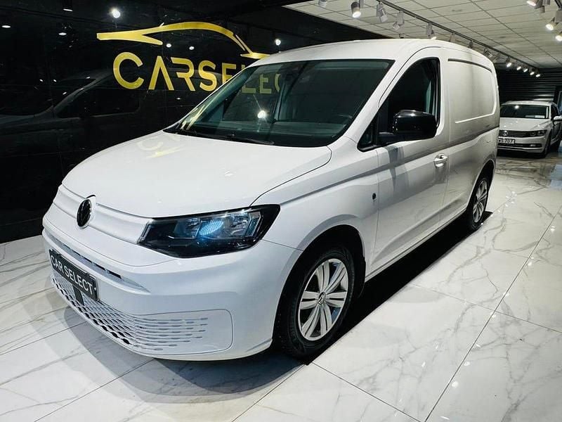 Vit Begagnad 2022 VW Caddy Minibuss | 229 900 kr (Bra pris) - Bild 1/4