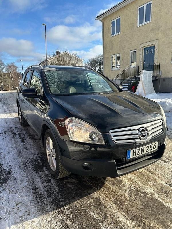 Begagnad Nissan Qashqai +2 141 HK (103 kW) 2009 SUV