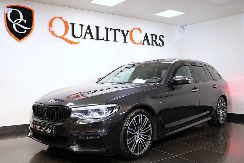 Grå Begagnad 2017 BMW 530 M Sport Kombi | 339 000 kr (Lite dyr) - Bild 1/4