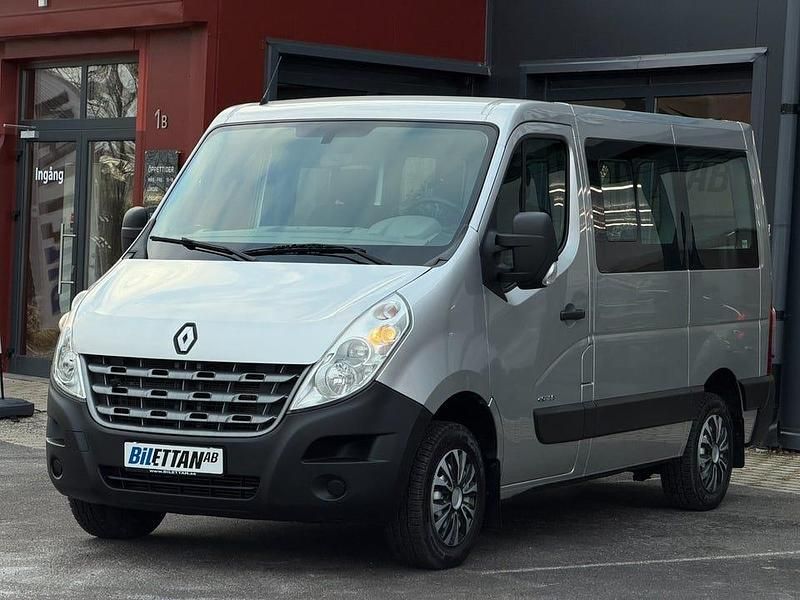 Begagnad Renault Master 125 HK (91 kW) 2011 Silver Kombi