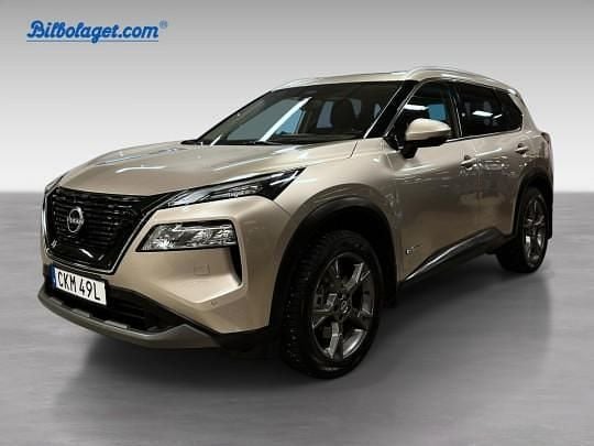 Silver Begagnad 2024 Nissan X-Trail SUV | 369 000 kr (Bra pris) - Bild 1/4