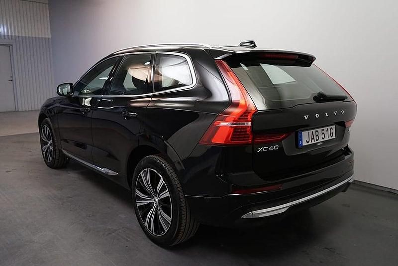 Begagnad Volvo XC60 Ultimate 455 HK (334 kW) 2022 Svart SUV