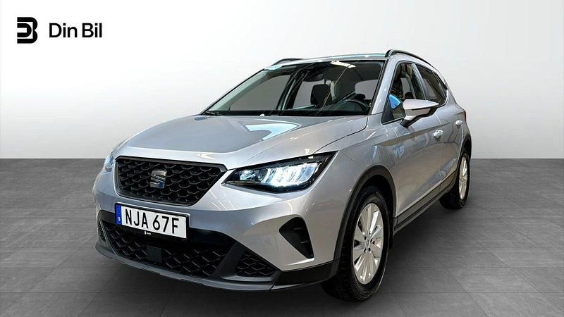 Silver Begagnad 2024 Seat Arona Style SUV | 209 900 kr (Marknadspris) - Bild 1/4