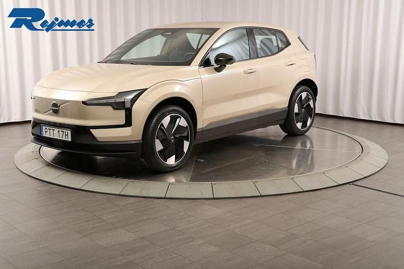 Ny Volvo EX30 Single Motor Extended Range 200 kW (272 HK) 2026 Brun SUV