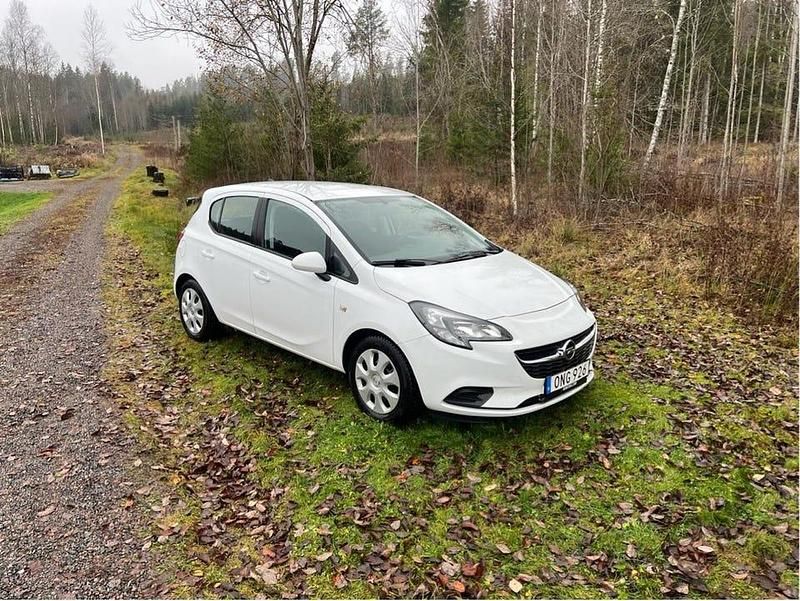 Vit Begagnad 2016 Opel Corsa Enjoy Halvkombi | 90 000 kr (Marknadspris) - Bild 1/4