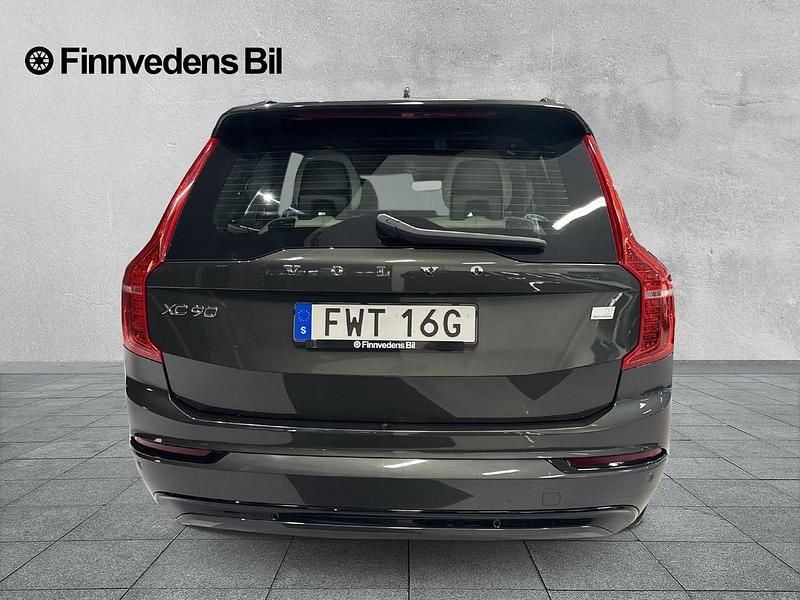 Begagnad Volvo XC90 R-Design 455 HK (334 kW) 2022 Mörkgrå SUV