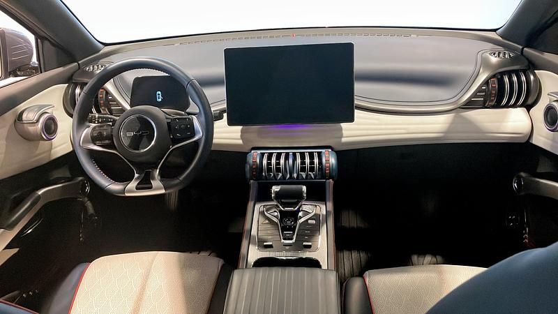 Begagnad BYD Atto 3 Design 150 kW (204 HK) 2022 Grå SUV