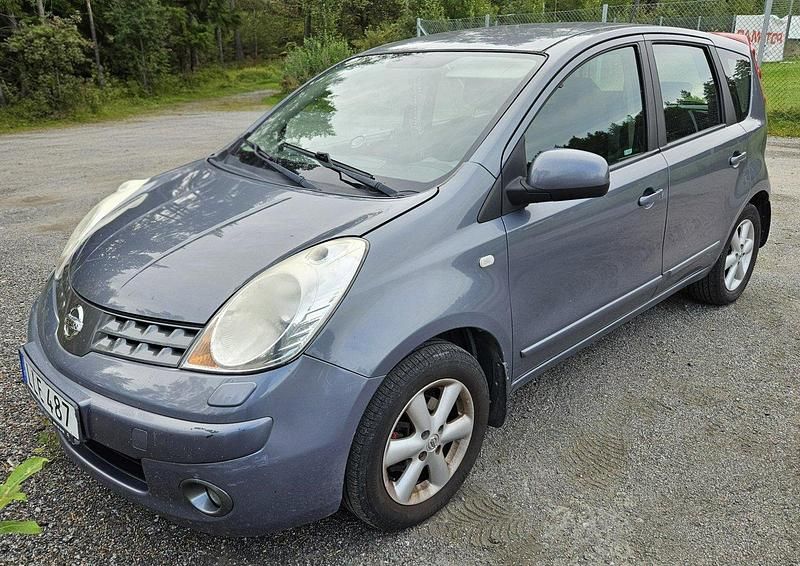 Blå Begagnad 2008 Nissan Note Minibuss | 20 000 kr (Marknadspris) - Bild 1/4