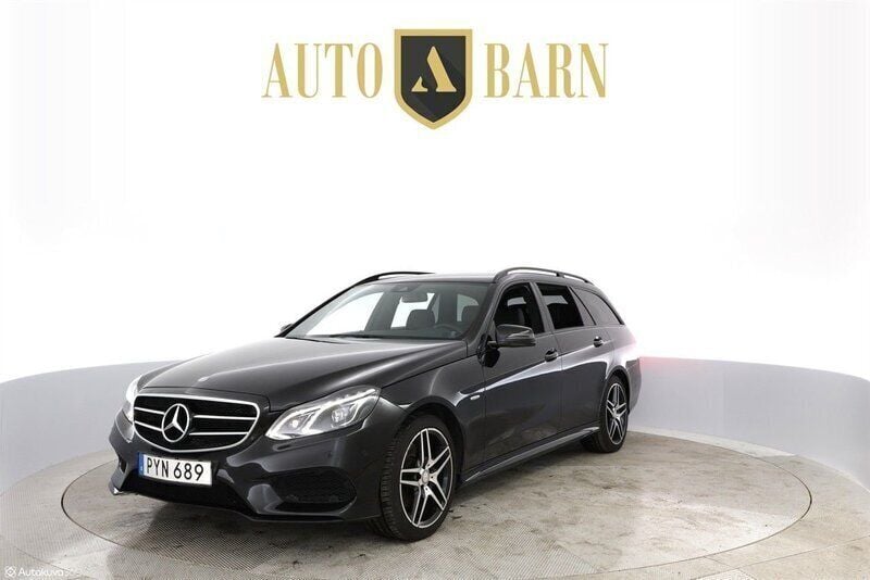 Svart Begagnad 2015 Mercedes E220 AMG Kombi | 219 700 kr (Marknadspris) - Bild 1/4