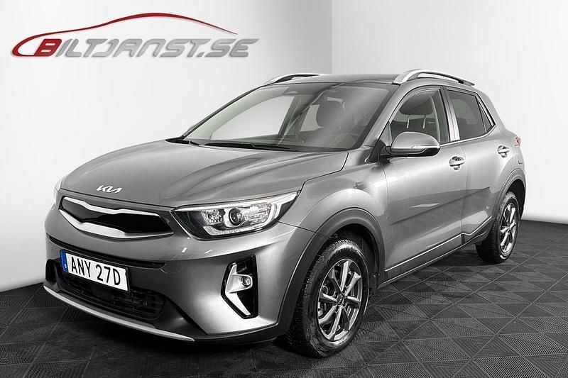 Grå Begagnad 2024 Kia Stonic Advance SUV | 229 900 kr (Marknadspris) - Bild 1/4
