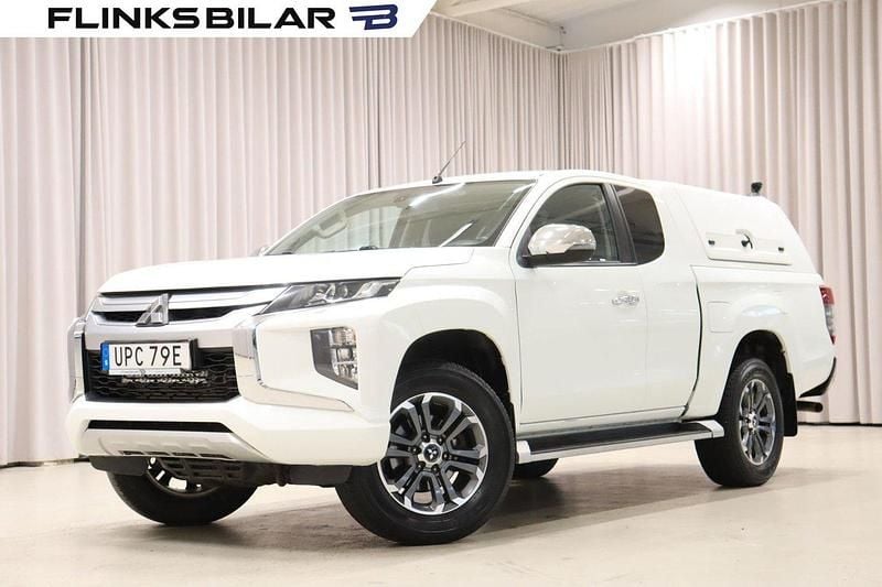 Vit Begagnad 2020 Mitsubishi L200 Pickup | 319 700 kr (Marknadspris) - Bild 1/4