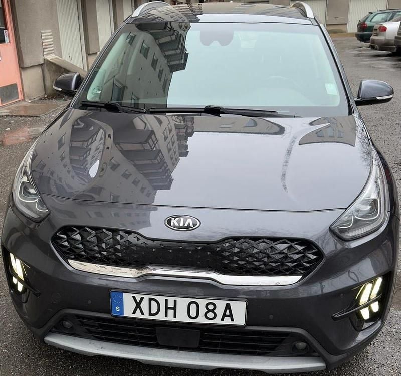 Begagnad Kia Niro 141 HK (103 kW) 2020 SUV