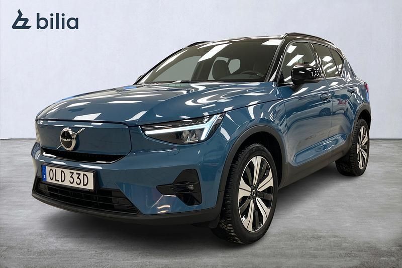 Blå Begagnad 2022 Volvo XC40 Single Motor SUV | 359 900 kr (Lite dyr) - Bild 1/3