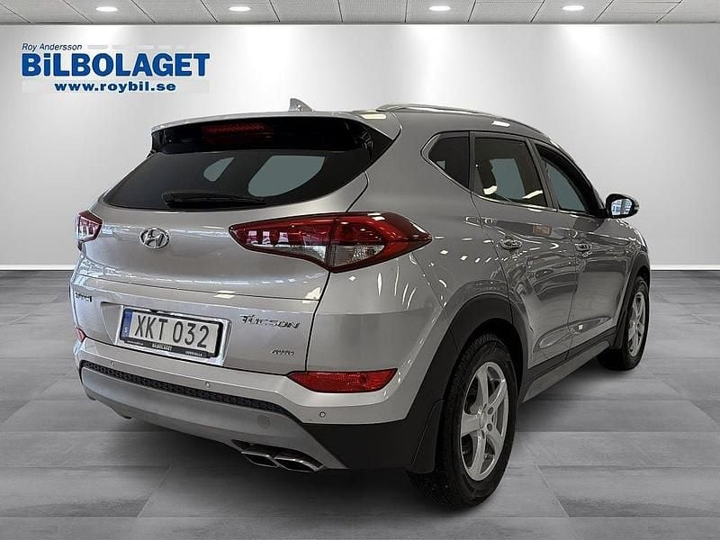 Begagnad Hyundai Tucson 177 HK (130 kW) 2017 Grå SUV