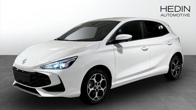 Vit Begagnad 2024 MG MG3 Luxury Halvkombi | 269 990 kr (Marknadspris) - Bild 1/4