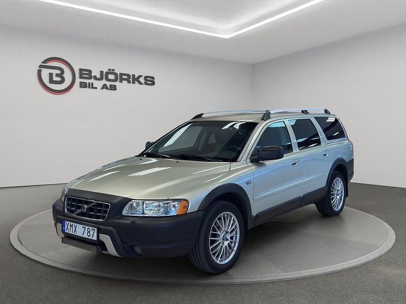 Ljusbrun Begagnad 2006 Volvo XC70 Kinetic SUV | 54 500 kr (Lite dyr) - Bild 1/4