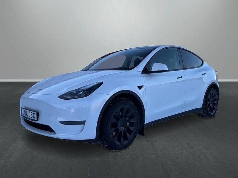 Begagnad Tesla Model Y Long Range AWD 378 kW (514 HK) 2024 Vit SUV