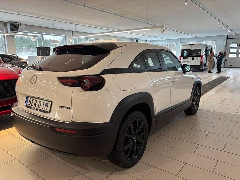 Begagnad Mazda MX30 Exclusive-Line 105 kW (143 HK) 2022 Arctic white (solid) SUV