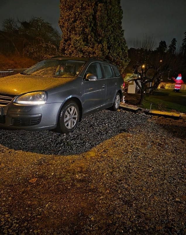 Begagnad 2008 VW Golf VI Halvkombi | 39 900 kr (Superpris) - Bild 1/4