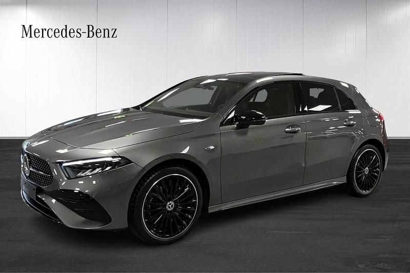 Ny 2026 Mercedes A250 AMG Halvkombi | 474 100 kr - Bild 1/4
