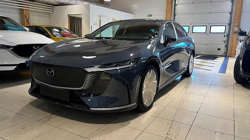Ny Mazda 6e Takumi-Line 189 kW (258 HK) 2025 Grå Halvkombi