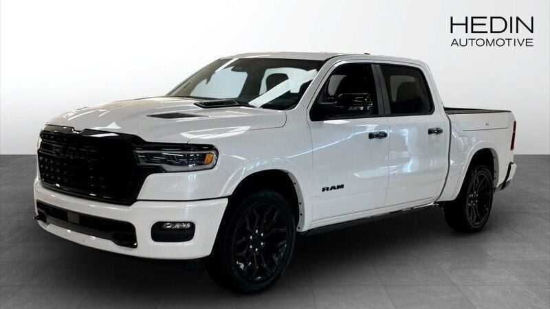 Vit (white) Ny 2025 RAM 1500 Pickup | 1 344 880 kr - Bild 1/4
