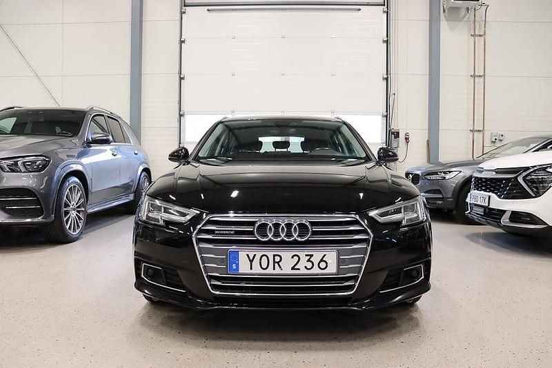 Begagnad Audi A4 190 HK (139 kW) 2018 Svart Kombi