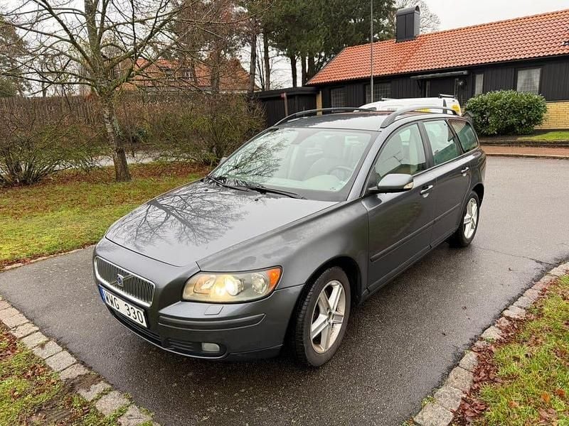 Begagnad 2006 Volvo V50 Kombi | 24 000 kr (Bra pris) - Bild 1/4