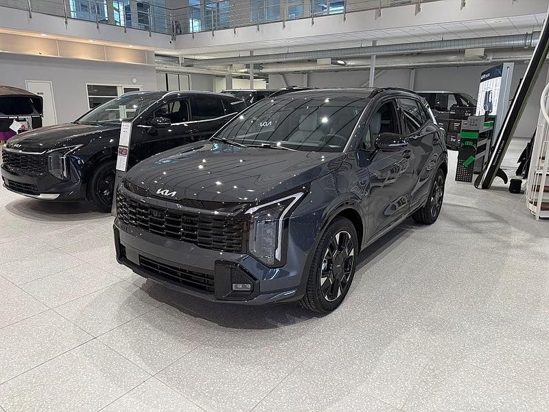 Grå Ny 2026 Kia Sportage SUV | 499 899 kr (Lite dyr) - Bild 1/4