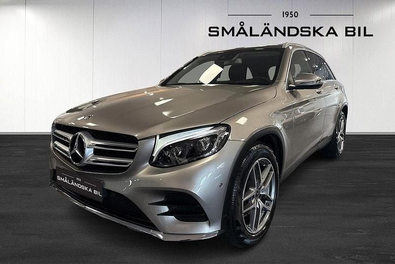 Silver Begagnad 2018 Mercedes GLC220 AMG SUV | 369 000 kr (Marknadspris) - Bild 1/4