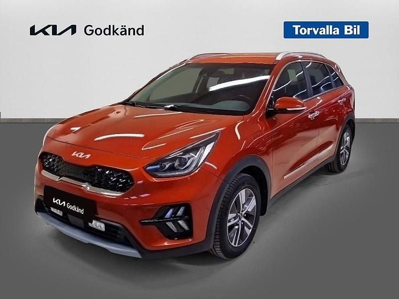 Begagnad Kia Niro Advance 105 HK (77 kW) 2021 Orange SUV