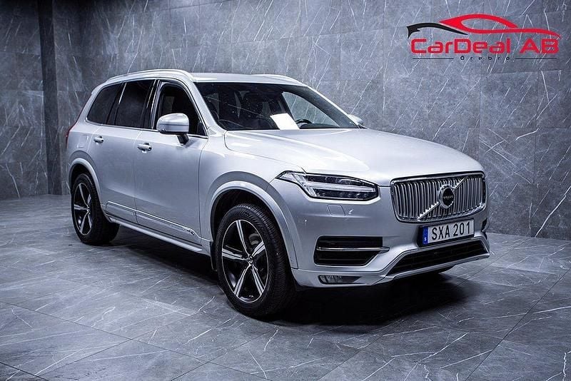 Silver Begagnad 2015 Volvo XC90 Inscription SUV | 258 800 kr (Marknadspris) - Bild 1/4