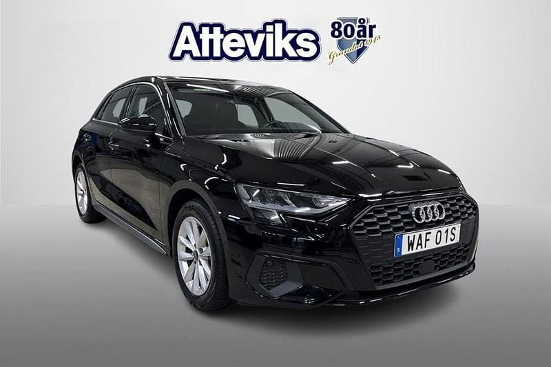Svart Begagnad 2022 Audi A3 Sportback Proline Halvkombi | 269 900 kr (Lite dyr) - Bild 1/4