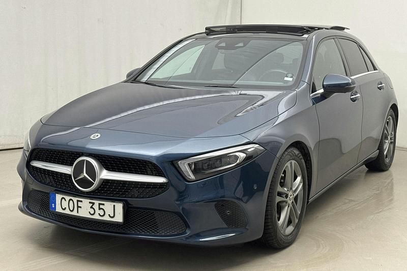 Blå Begagnad 2019 Mercedes A220 Style | 239 900 kr - Bild 1/4