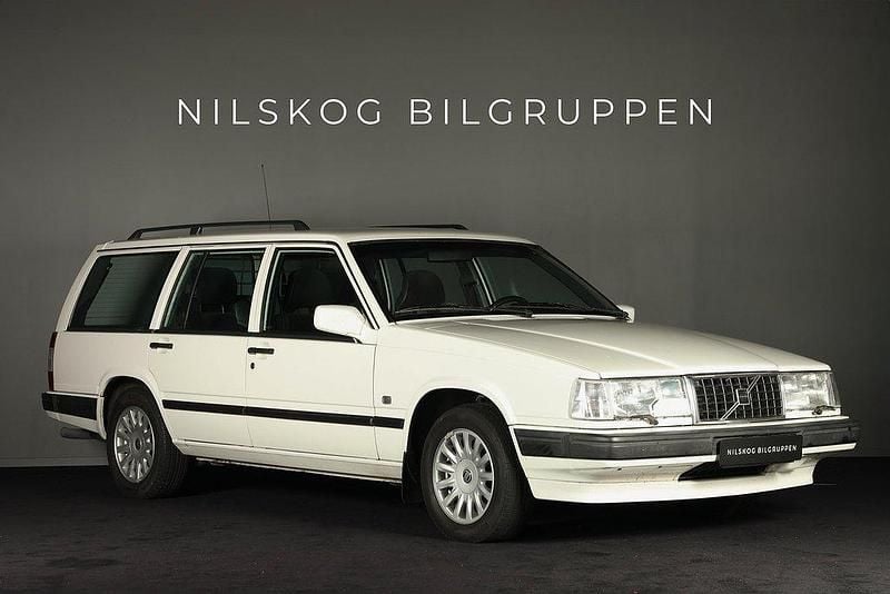 Vit Begagnad 1998 Volvo 940 Standard Kombi | 119 900 kr - Bild 1/4