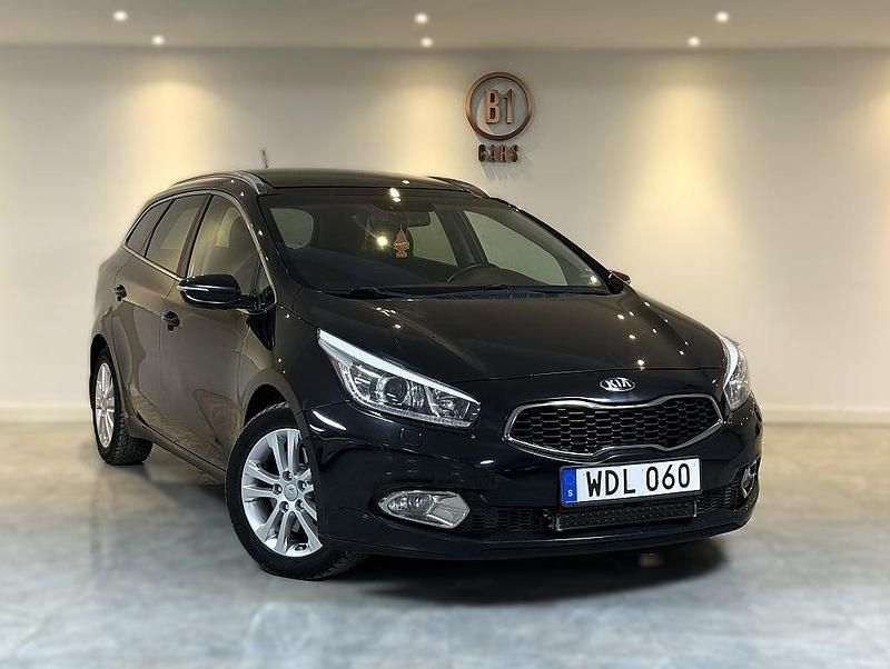 Svart Begagnad 2014 Kia Ceed Sportswagon Kombi | 64 900 kr (Bra pris) - Bild 1/4